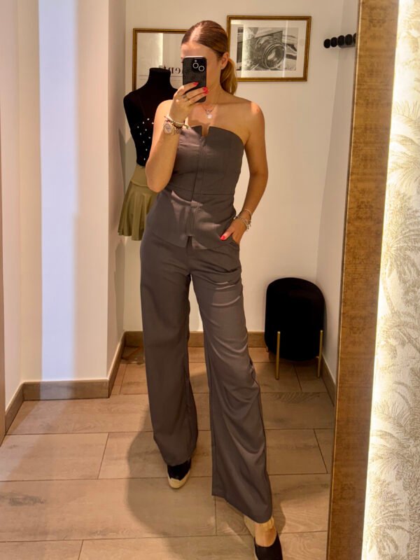 Conjunto top y pantalón de traje