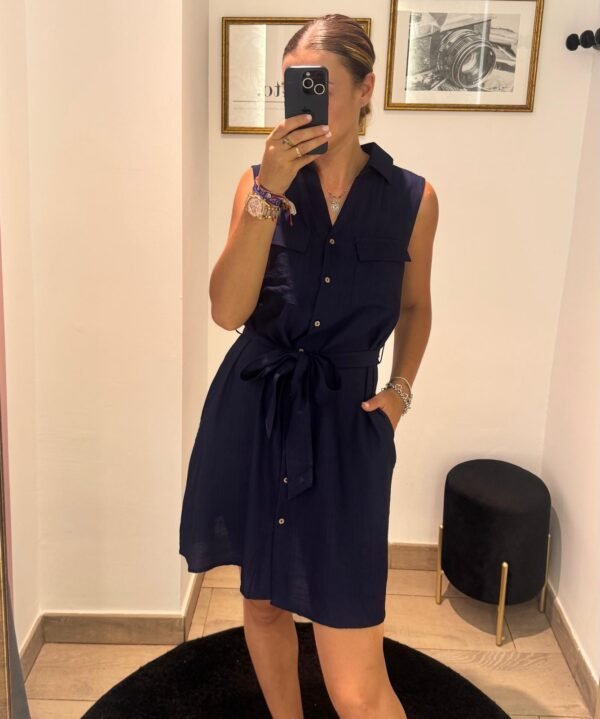 Vestido camisero.