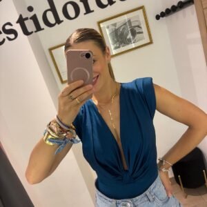 Body satén