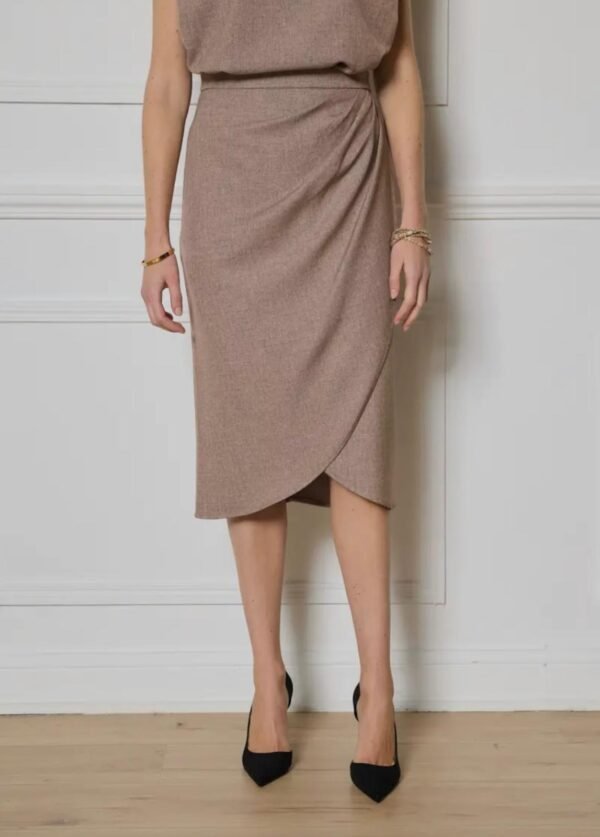 Falda midi cruzada